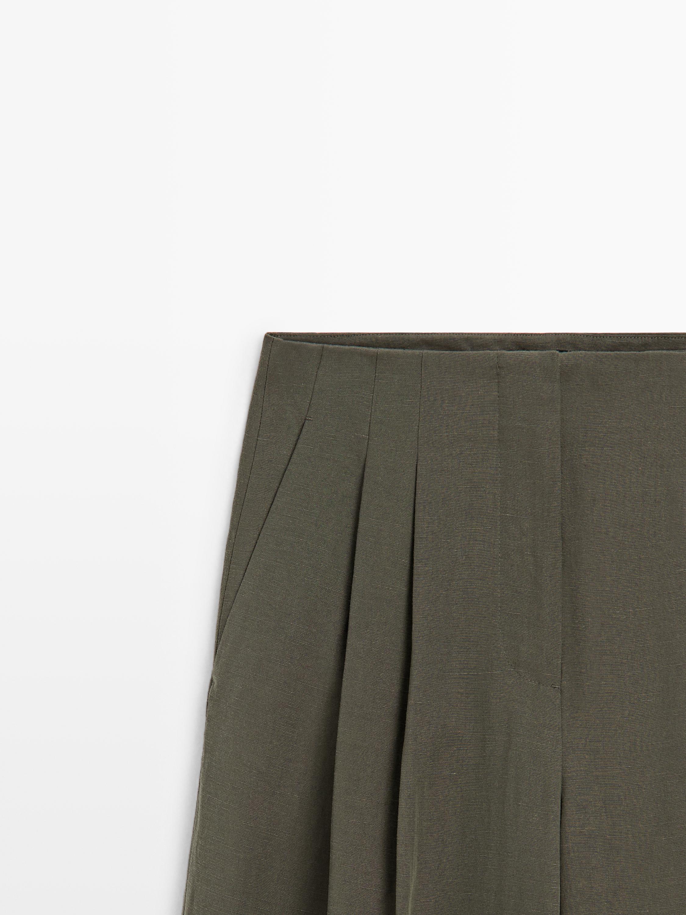 Darted wide-leg trousers